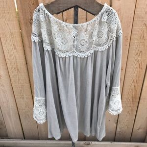 POL Off Shoulder Lace Tunic L